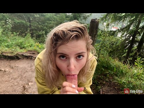 ❤️ Mädchen schluckt Sperma nach einem öffentlichen Blowjob - Eva Elfi Fucking bei de.porno24-7.ru ❌